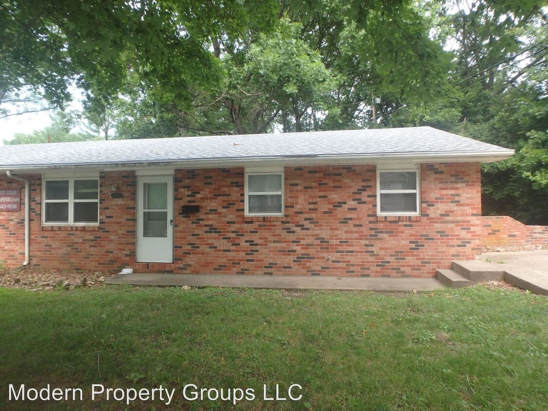 Primary Photo - 1017 Colby Dr