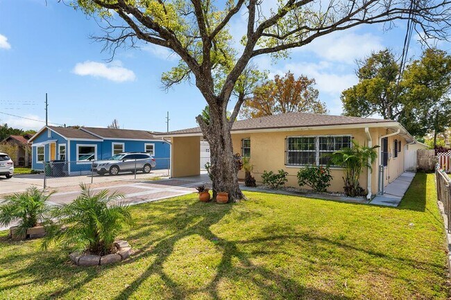 Foto del edificio - 3312 W Braddock St