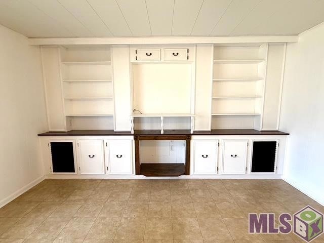 Building Photo - 43063 Black Bayou Rd