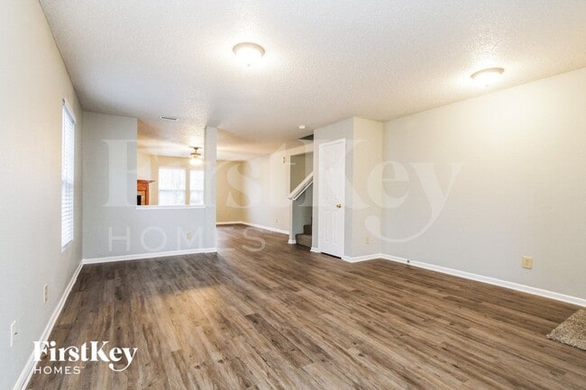 Foto del edificio - 840 Olmsted Dr