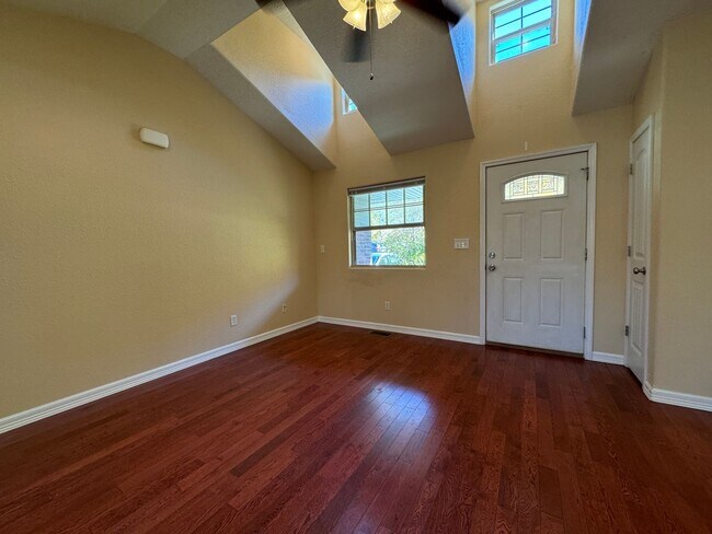 Foto del edificio - 3 Bedroom Home in Downtown Waynesville!