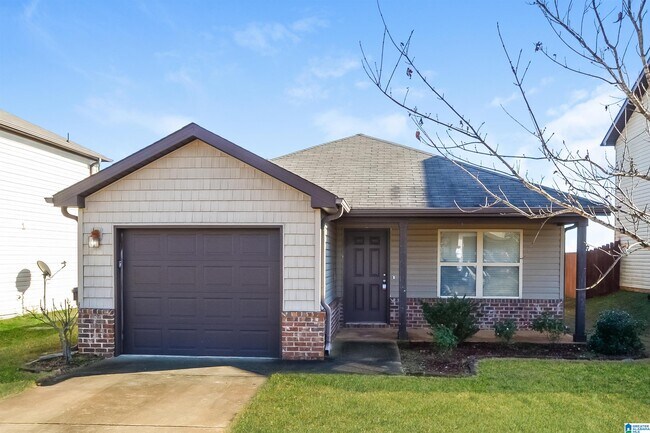 Foto del edificio - 155 Briar Ridge Ln