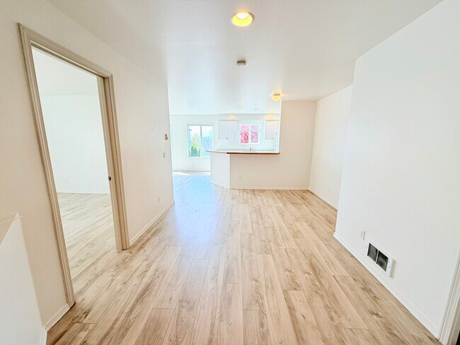 Foto del edificio - 931 N 86th St