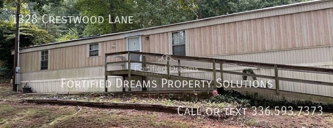 Foto del edificio - 1328 Crestwood Ln