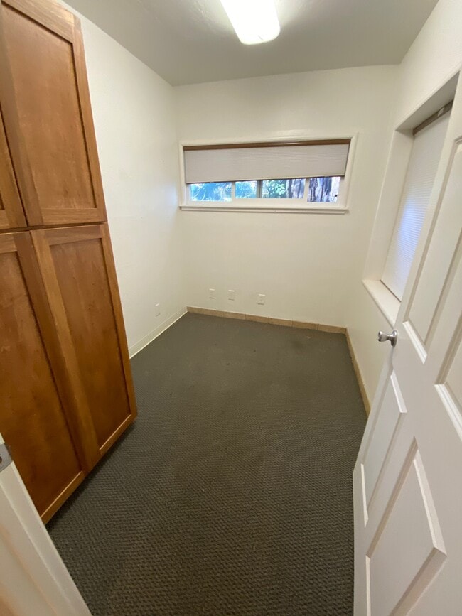 small bedroom - 6412 Highway 9