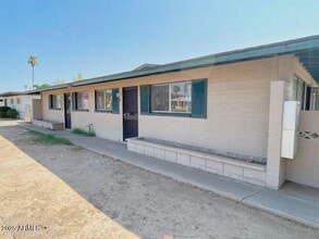 Building Photo - 4719 N 15th Ave