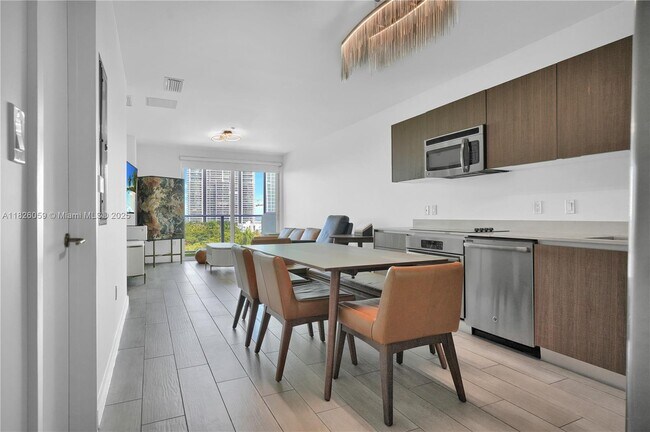 Foto del edificio - 1600 SW 1st Ave