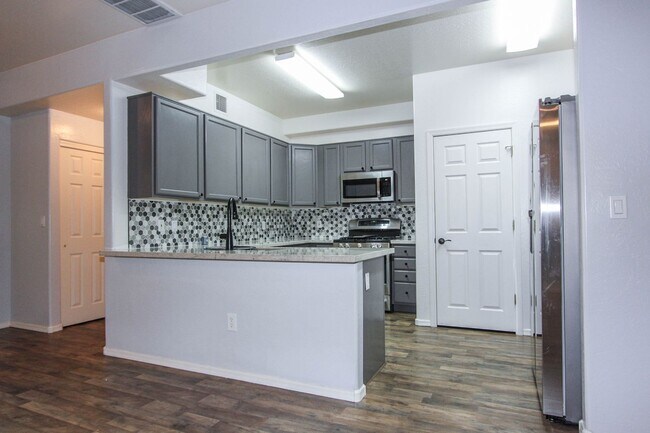 Foto del edificio - 1123 Leaf Ln