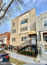 Building Photo - 1630 Rosedale St NE