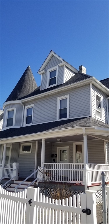 Primary Photo - 38 Bloomfield St