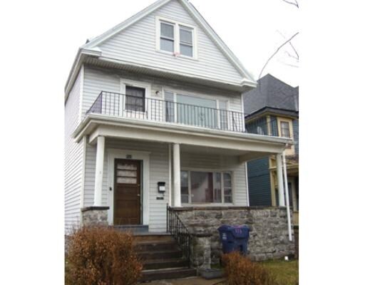 Primary Photo - 833 Prospect