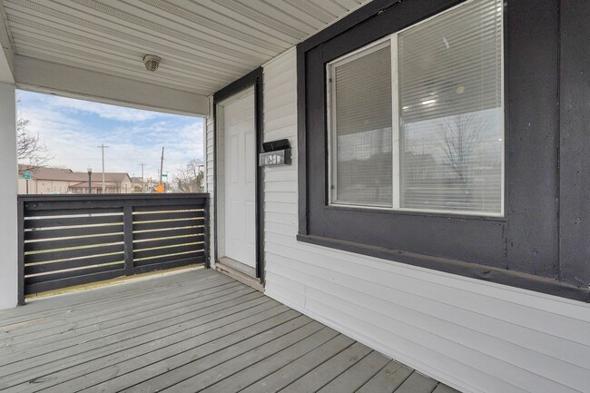 Building Photo - 1867-1869-1869 Cleveland Ave