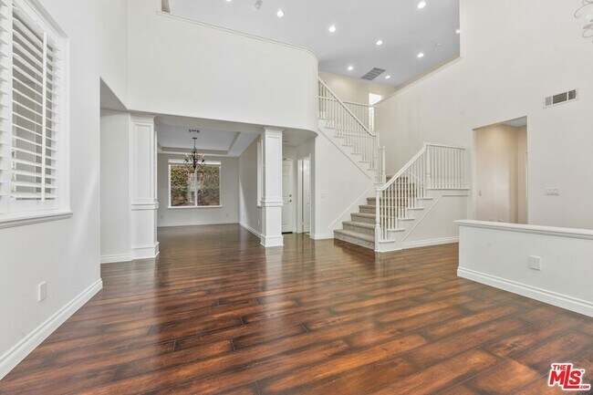 Foto del edificio - 2909 Venezia Ln