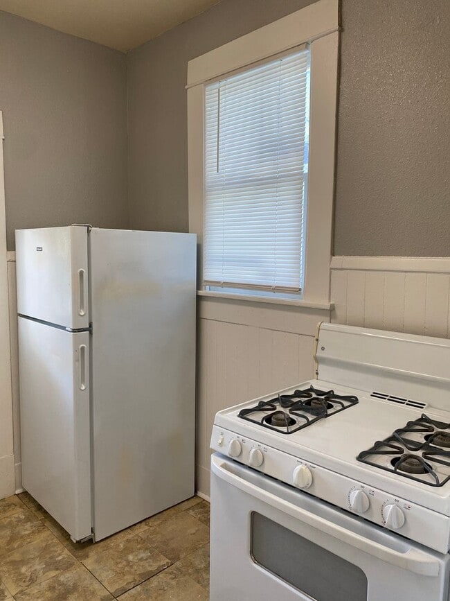 Photo - 531 Cedar St Apartment