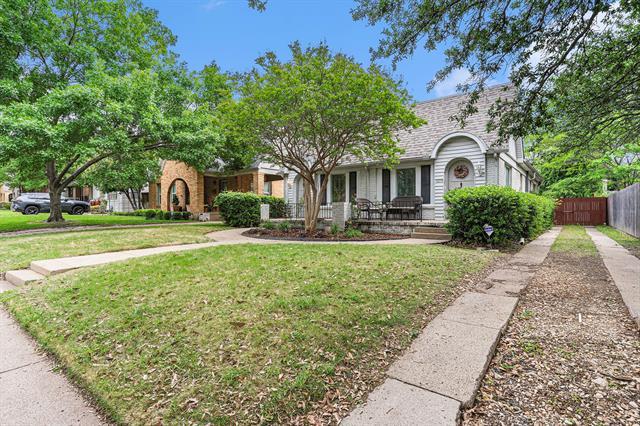 Foto del edificio - 3233 Odessa Ave