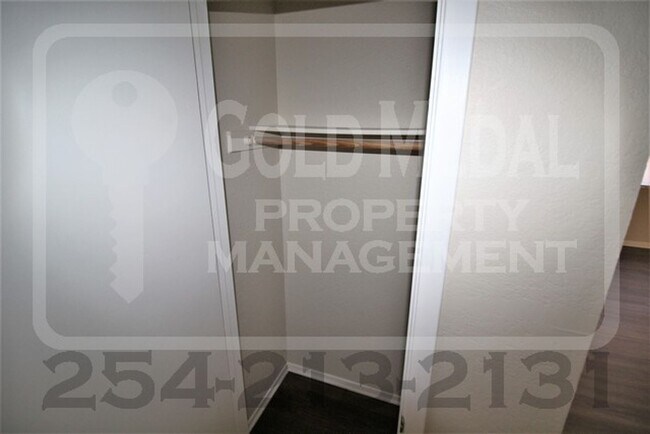 Building Photo - 2504 Boyd Avenue, Killeen