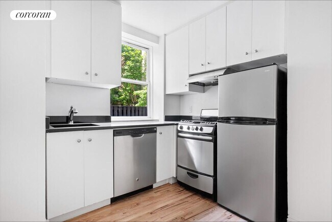 Foto del edificio - 269 W 12th St