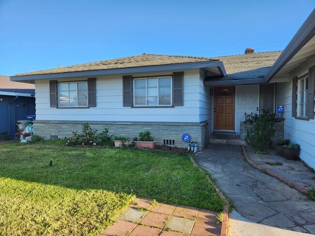 Building Photo - 1940 65th Ave