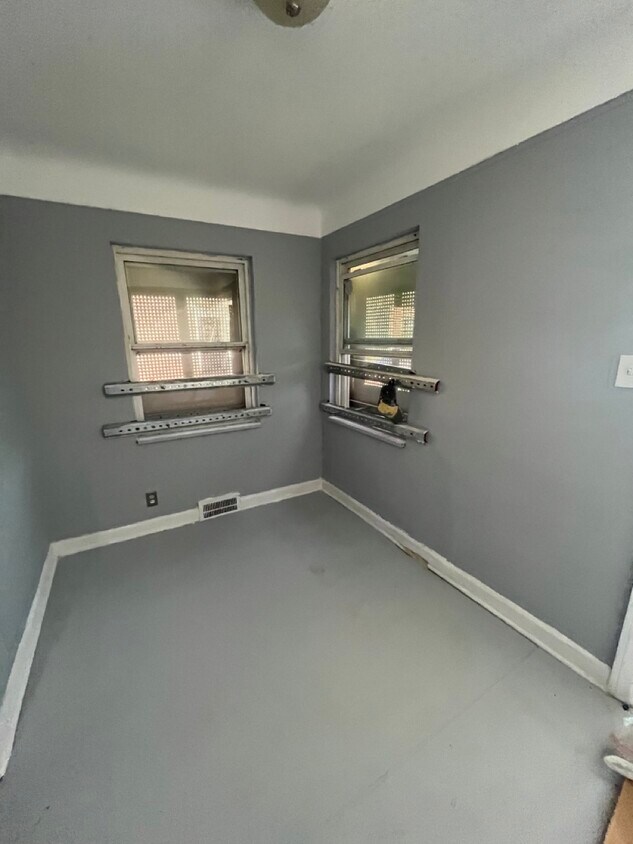 10141 Roxbury St, Detroit, MI 48224 House Rental in Detroit, MI