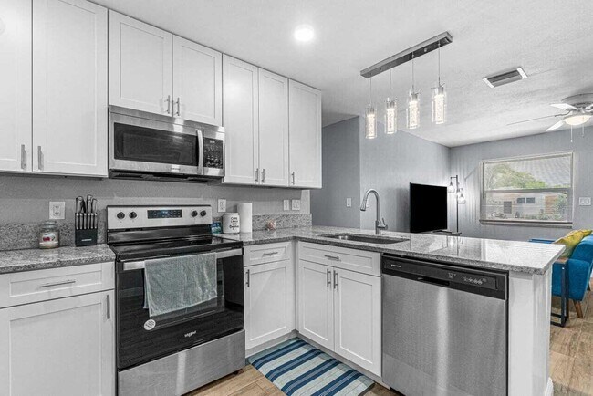 Foto del edificio - 311 SW 7th Ave