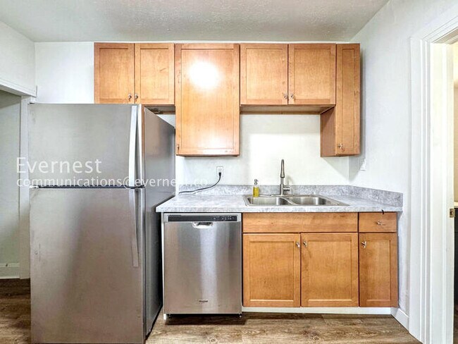 Foto del edificio - 4902 Meade St