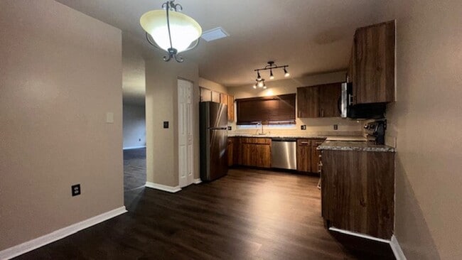 Building Photo - Beautiful 3/2.5 Townhome For Rent In Coopersmith