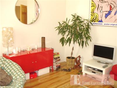 Foto del edificio - 230 Thompson St