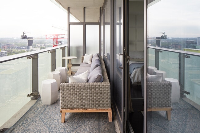 Photo du bâtiment - 390 Cherry St