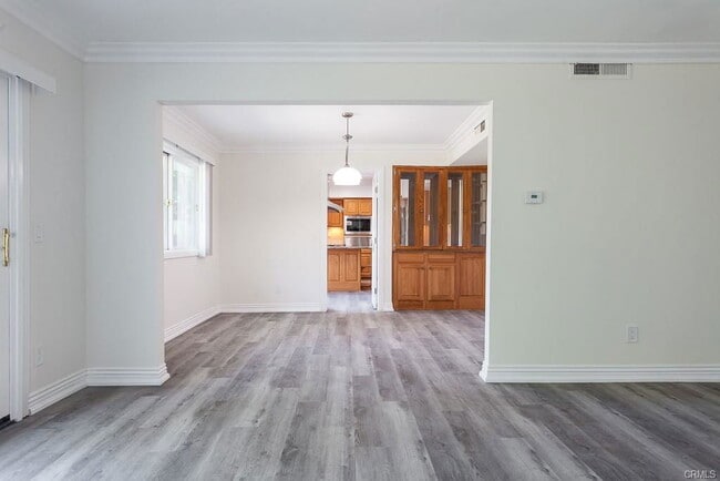 Building Photo - 6427 Dunlo Pl