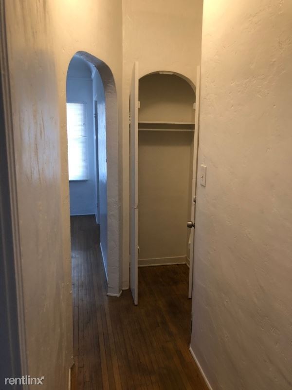 Foto del edificio - 835 Cedar Ave