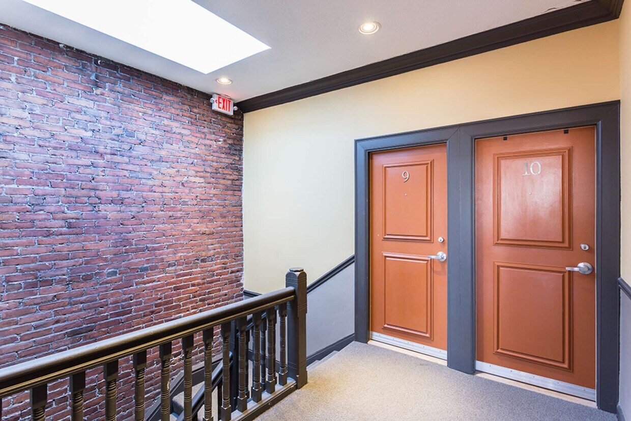 Foto del edificio - 268 Newbury St