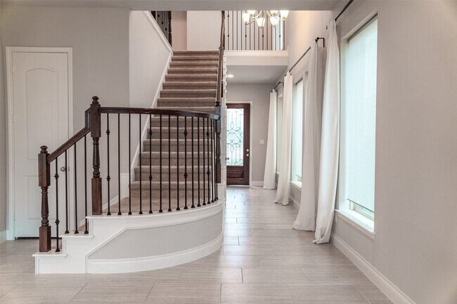 Foto del edificio - 9535 Scanlan Heights Ln