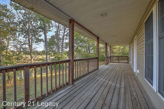 Building Photo - 2 br, 1 bath House - 2415 107 Cutoff