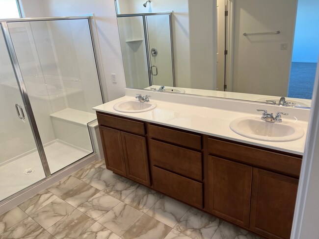 Foto del edificio - ** Coming Soon ** Beautiful New 4-Bedroom Home for Rent in Highlands Ranch – Modern 2024 Build wi...