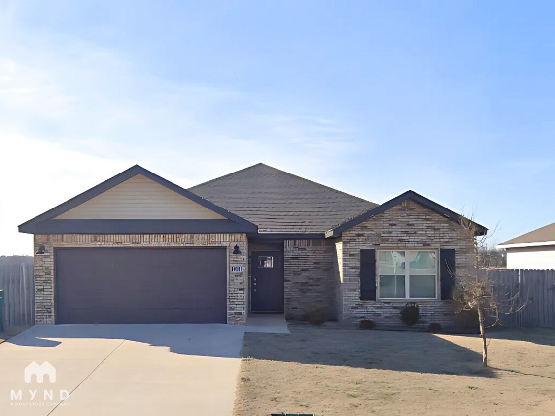 Primary Photo - 1241 Denver Dr