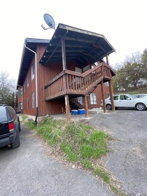 Foto del edificio - 135 NW True St