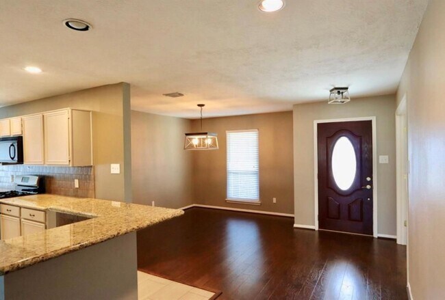 Foto del edificio - 15815 Pilgrim Hall Dr