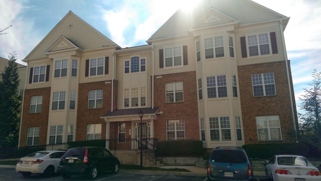 6480 Cheyenne Dr Unit 204, Alexandria, VA 22312 Condo for Rent in