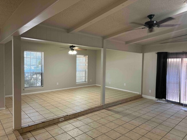 Photo - Fort Worth Duplex House