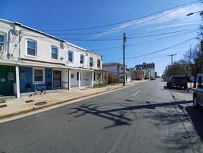 Building Photo - 429 N Tennessee Ave