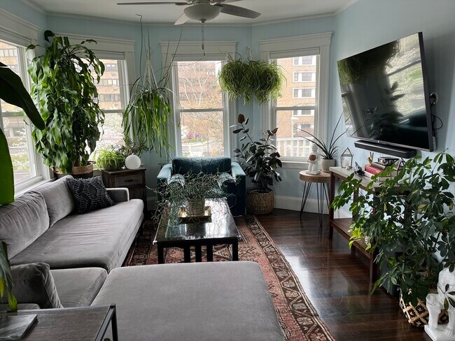 Foto del edificio - 2145 Dorchester Ave