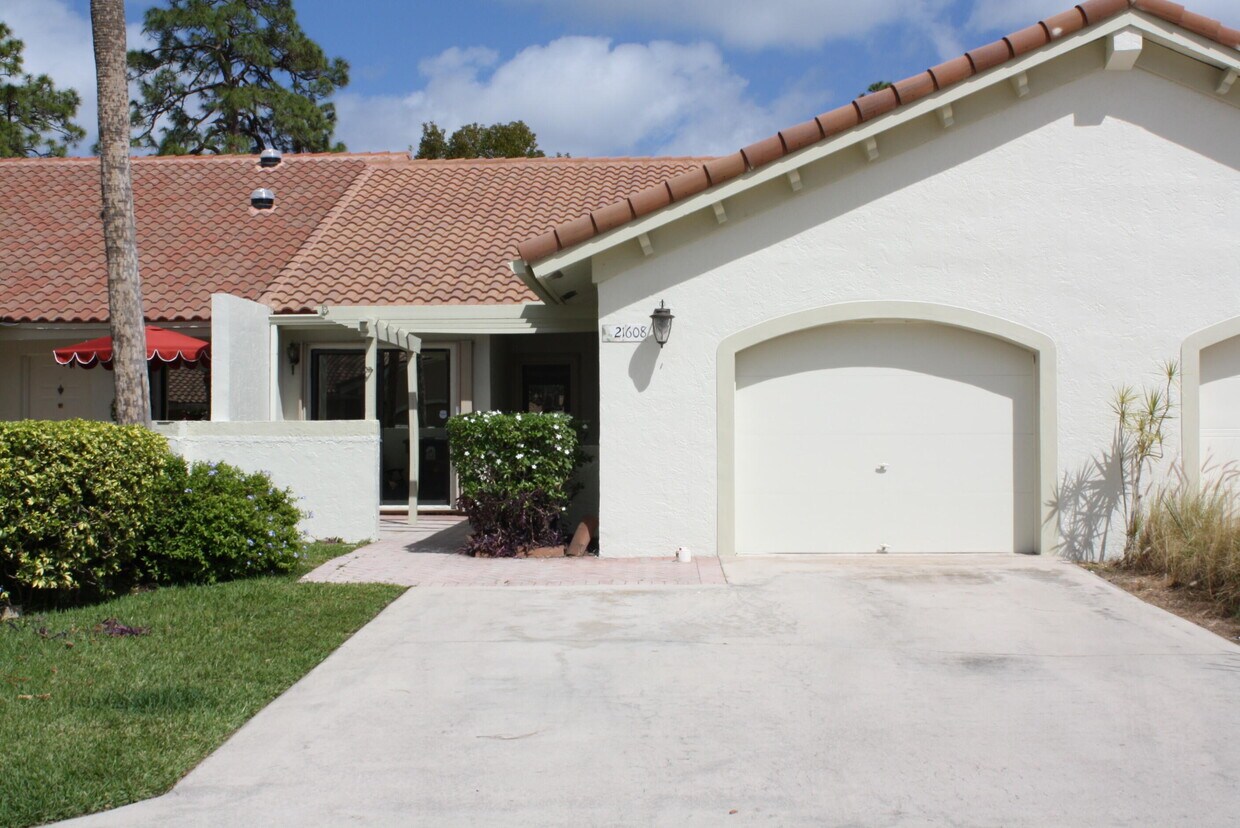 21608 Coronado Ave, Boca Raton, FL 33433 House Rental in Boca Raton