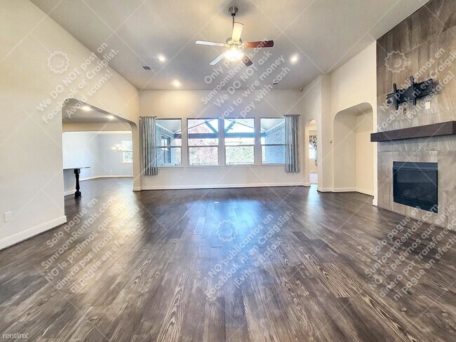 Foto del edificio - 4 br, 3.5 bath House - 139 Capstone Ct