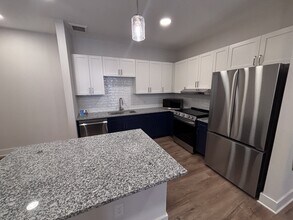 Interior Photo - The Crest at Oakwood
