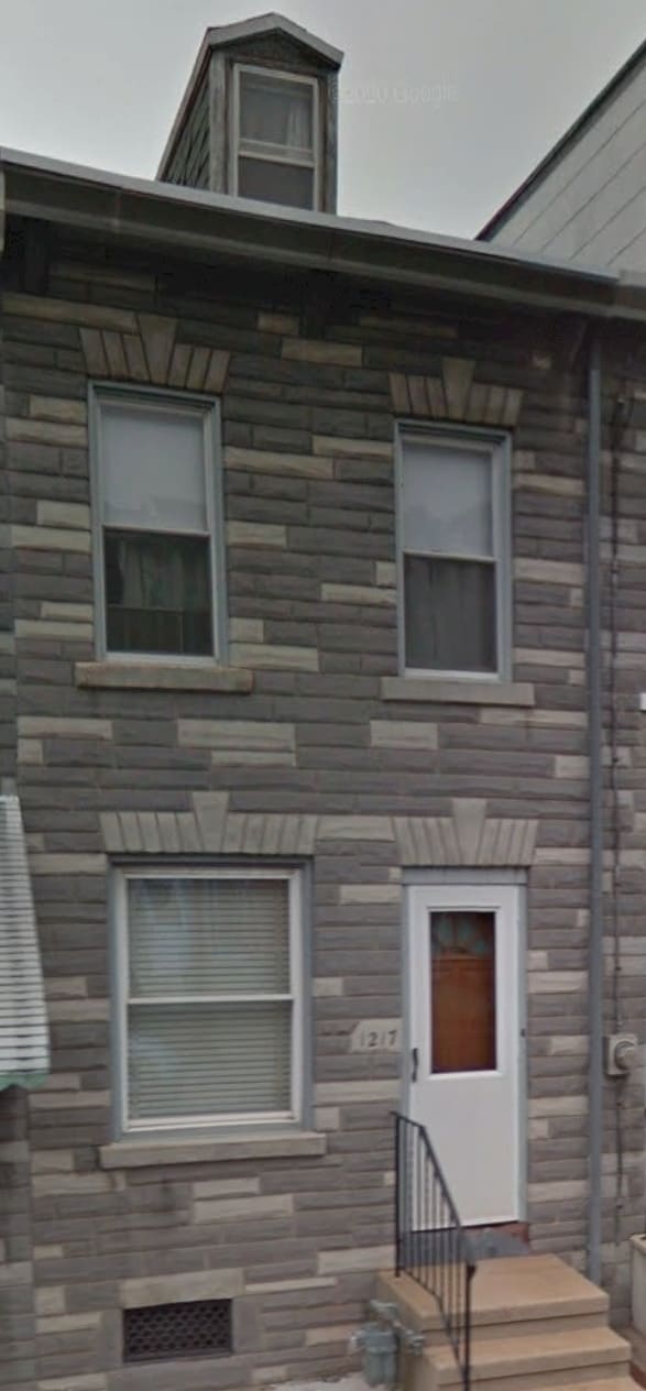 Building Photo - 1217 Cotton St