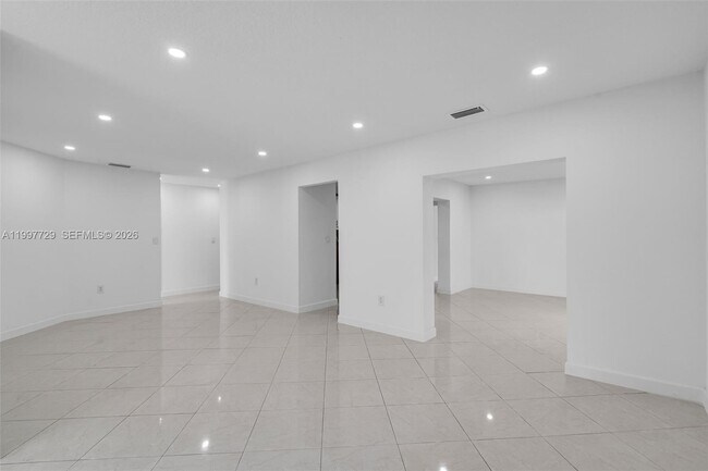 Foto del edificio - 14755 SW 82nd Terrace