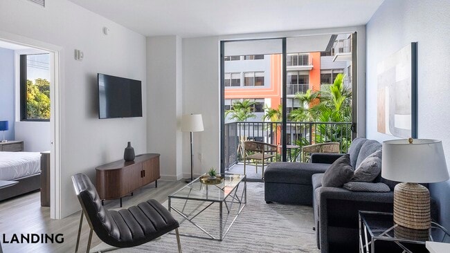 Foto del edificio - 3830 NW 11th St