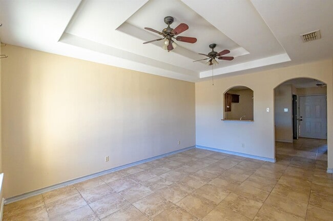 Building Photo - 4416 Wild Flower Ave