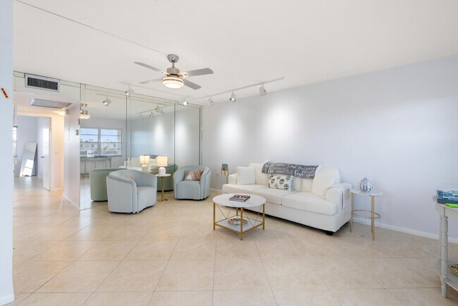 Foto del edificio - 4060 Cornwall C
