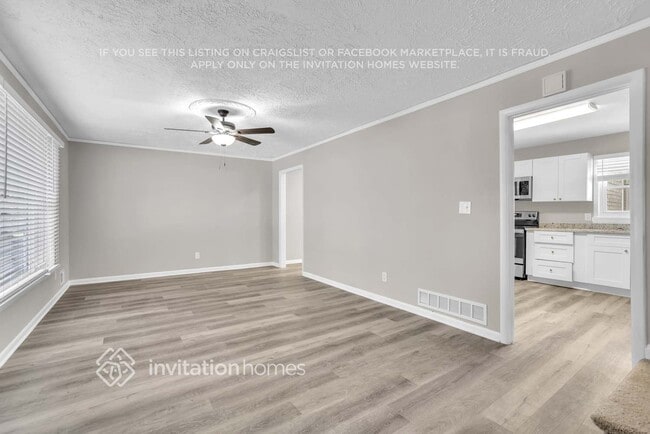 Building Photo - 3478 Lenardo Dr SW
